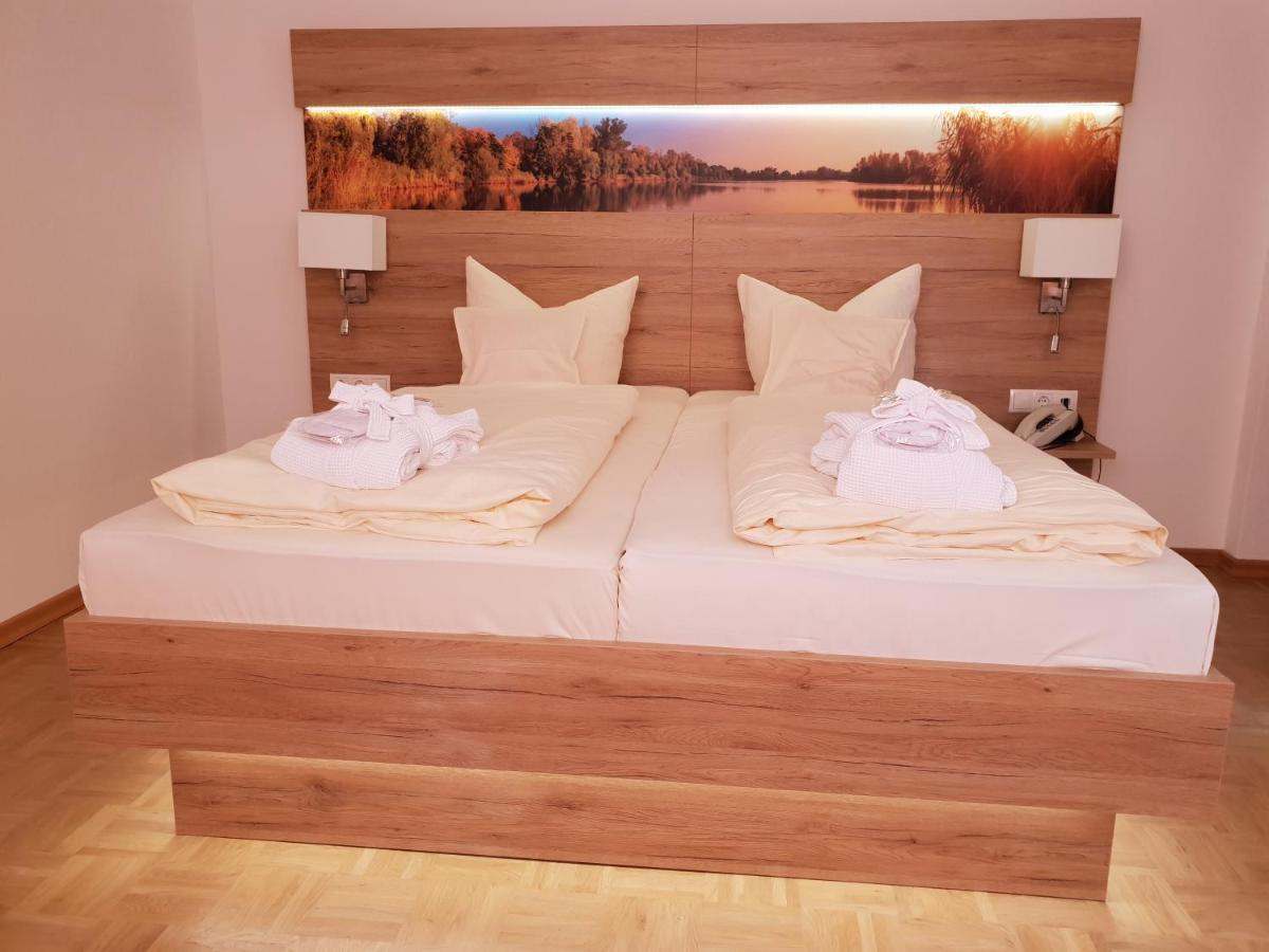 Hotel Weisser Hof Маленте Экстерьер фото